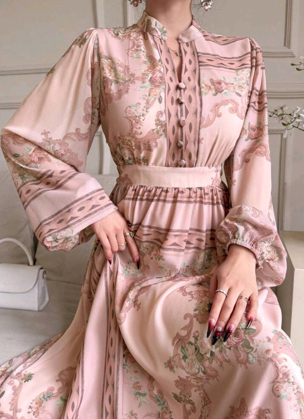 DAZY Women's V-Neck Waisted Midi Dress With Retro Print, Geometric Pattern, Spring Floral Elegant