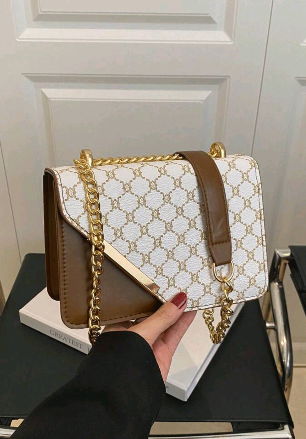 Mini Fashion Plaid Contrast Stitching Diagonal Backpack, Metal Chain Shoulder Strap Shoulder Bag Square Bag Suitable For Shopping.