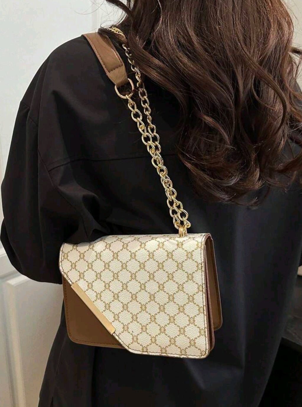 Mini Fashion Plaid Contrast Stitching Diagonal Backpack, Metal Chain Shoulder Strap Shoulder Bag Square Bag Suitable For Shopping.