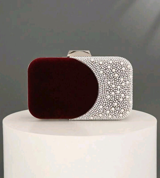 Elegant Velvet Luxury Pearl Decor