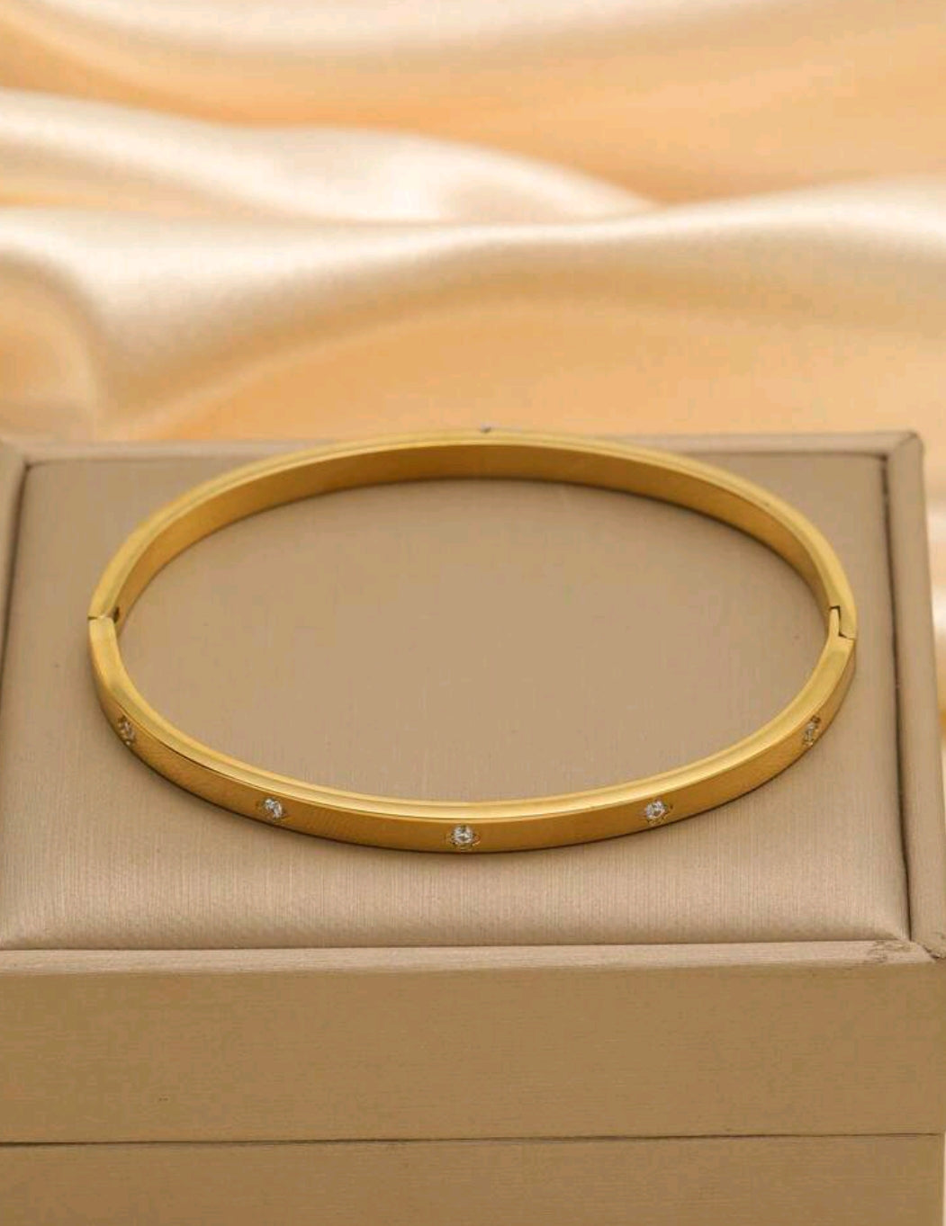 Waterproof Luxury Colorful Cubic Zirconia Bangles Stainless Steel Open Bracelet Bangle 18k Plated  121516