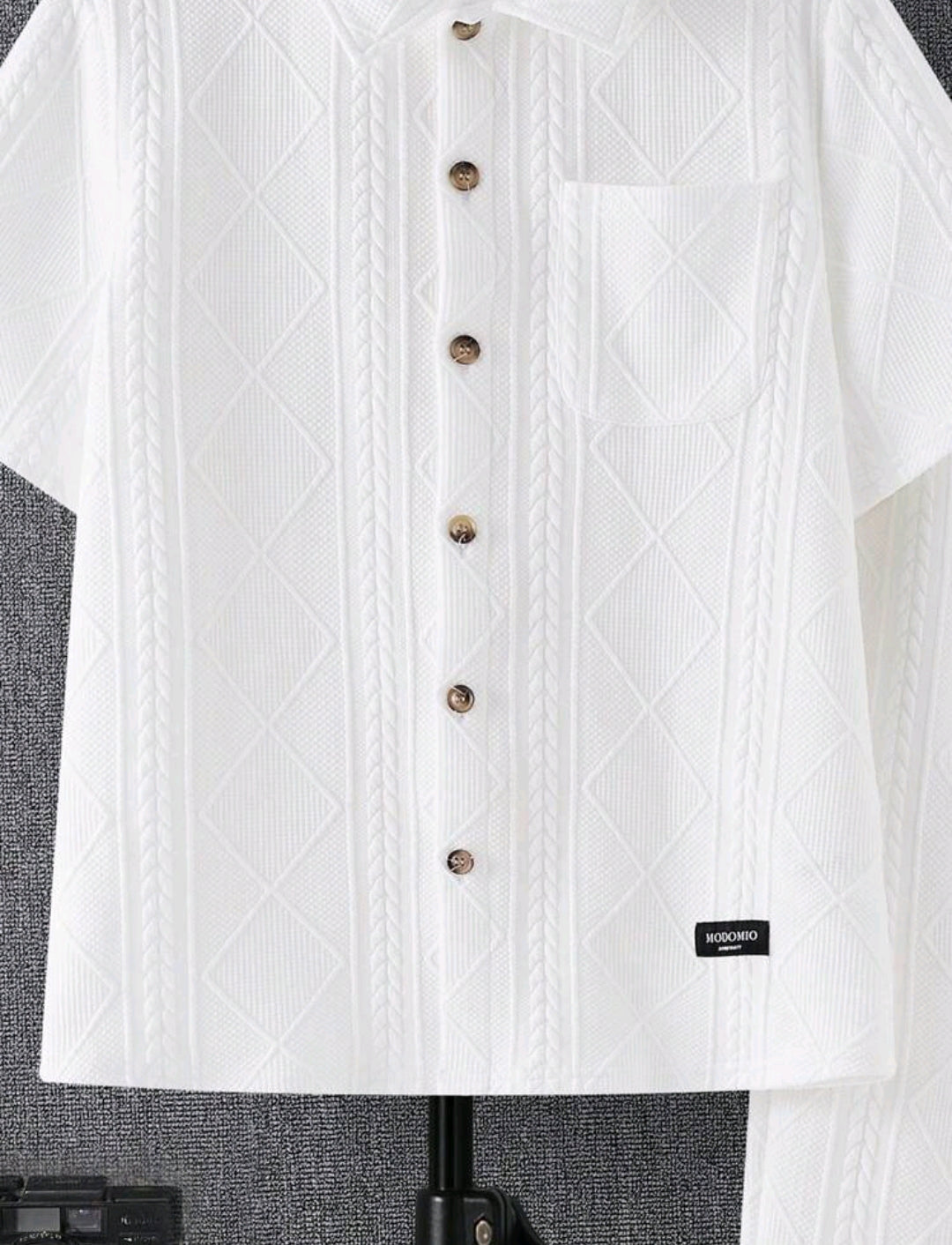 SHEIN 2pcs Set Teenboy's Knit Jacquard Loose Raglan Collar Shorts & Tee Outfit Set, B6050