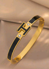 Black Enamel Letter Bangle Bracelet, Stainless Steel Clasp, European And American Style