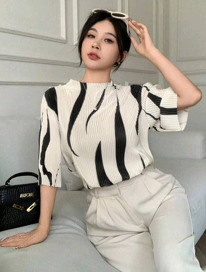 Asymmetrical Print Stand Collar Pleated Slim Fit Women's Short Sleeve T-Shirt  101924
