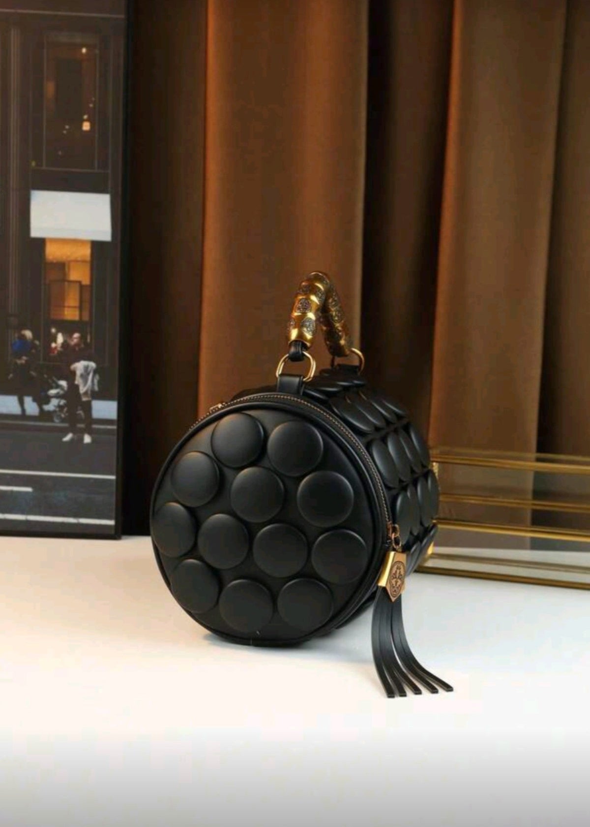 Fashionable Polka Dot Shaped Hand Bag